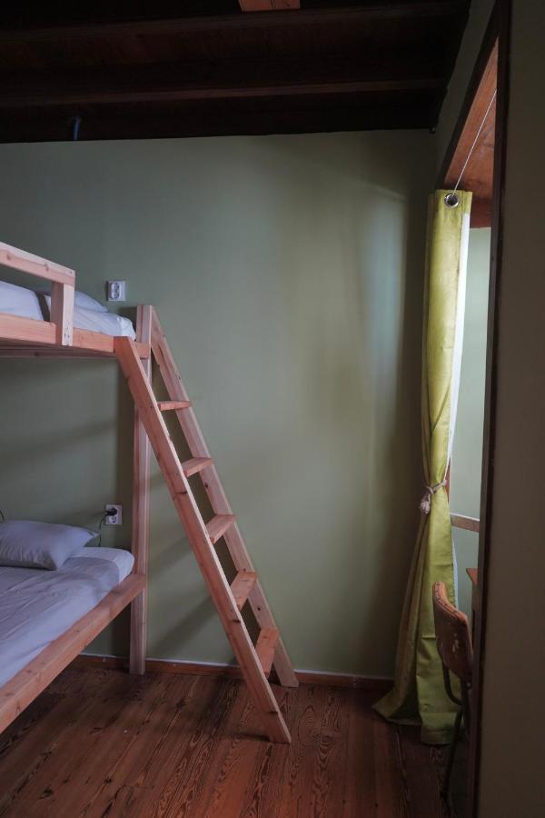 The Pink House Hostel Faja Grande Ngoại thất bức ảnh