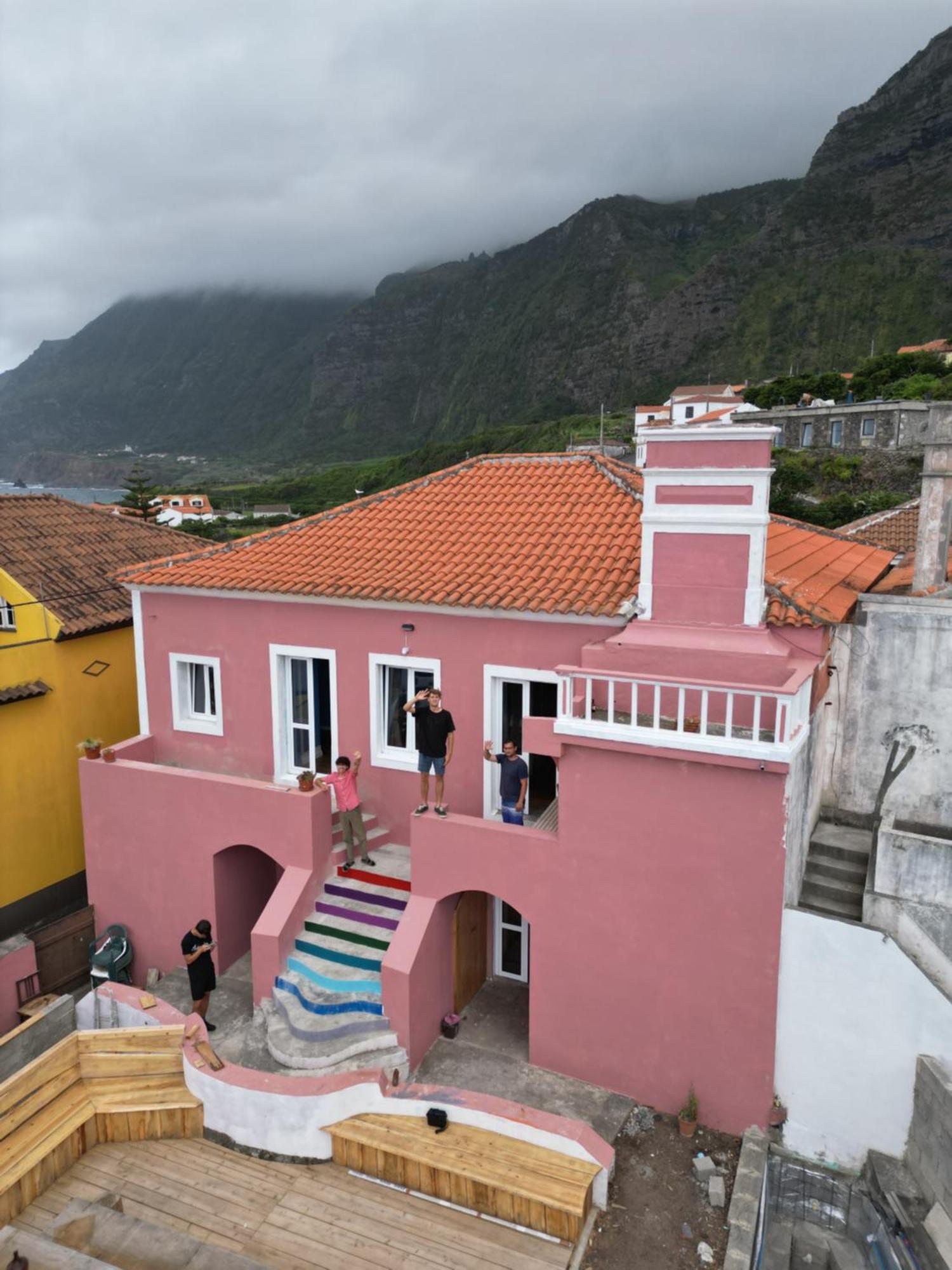 The Pink House Hostel Faja Grande Ngoại thất bức ảnh