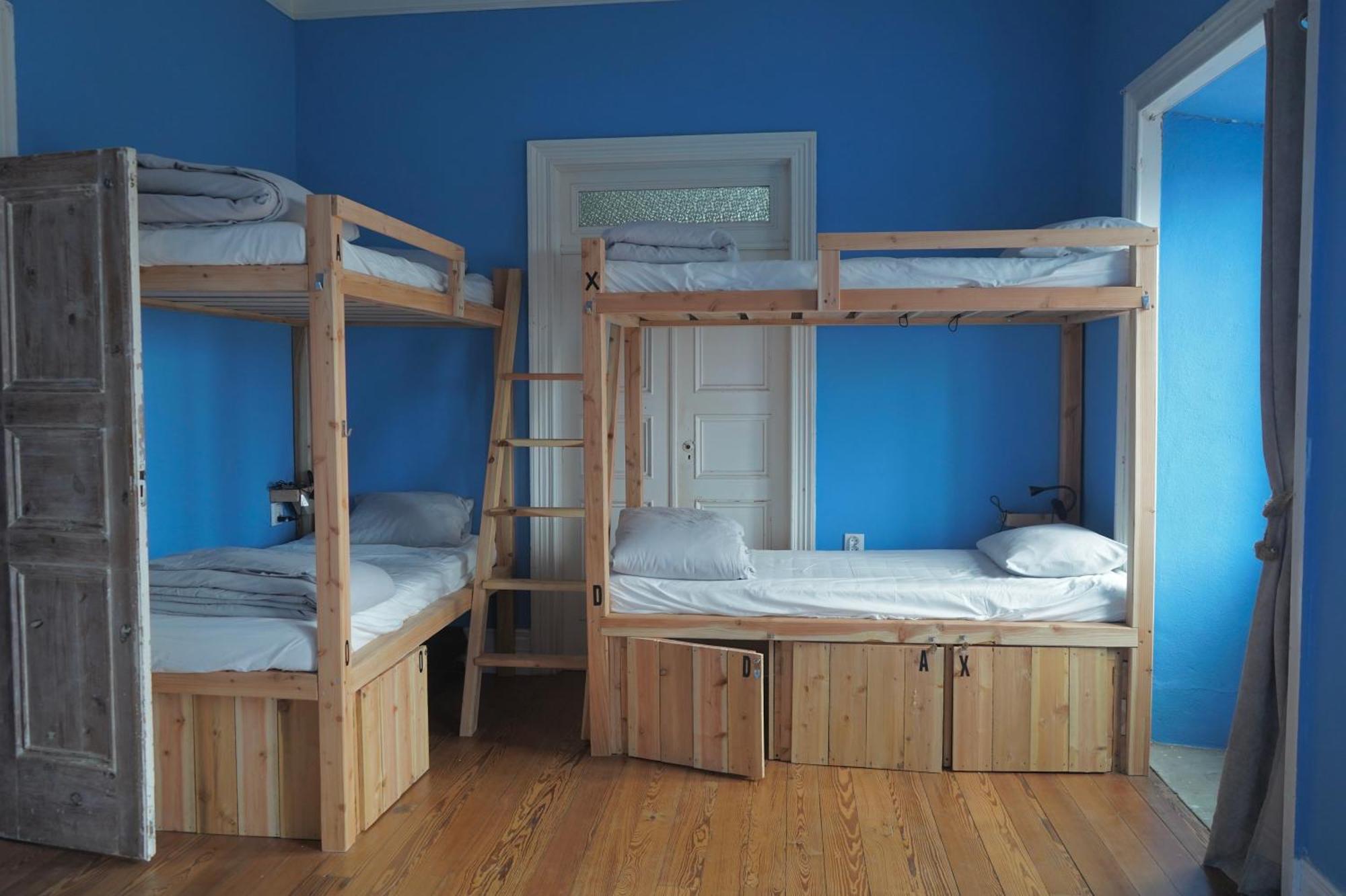 The Pink House Hostel Faja Grande Ngoại thất bức ảnh