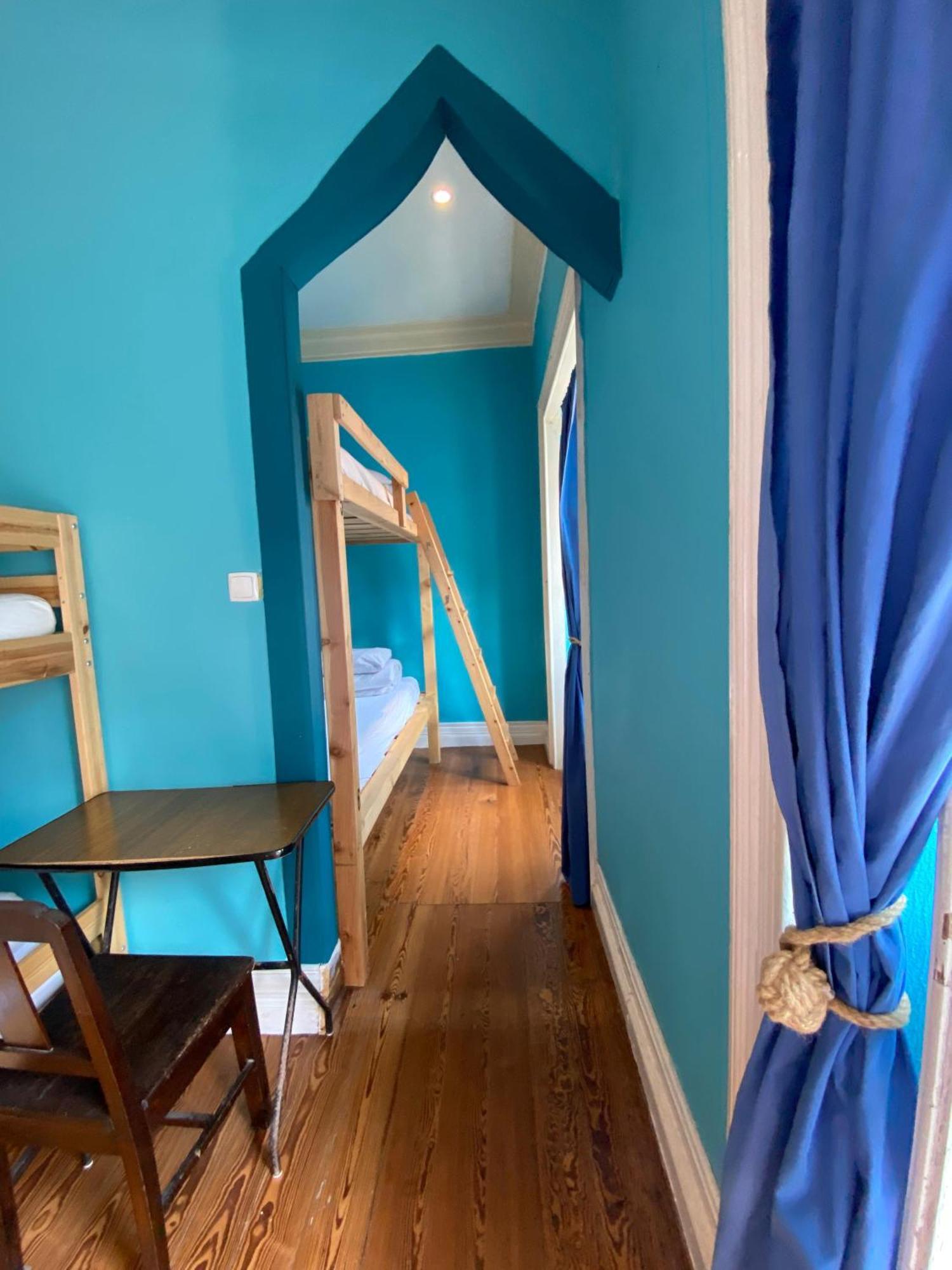 The Pink House Hostel Faja Grande Ngoại thất bức ảnh